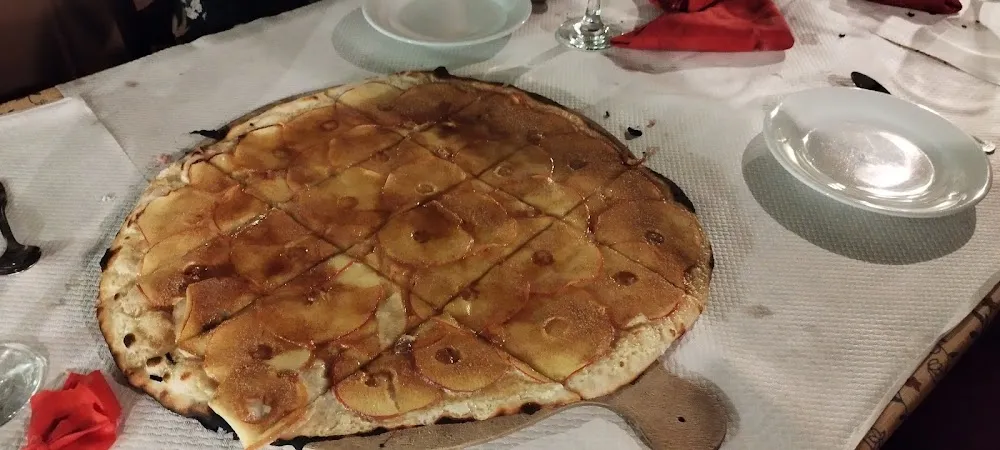 Tarte Flambée Aux Pommes